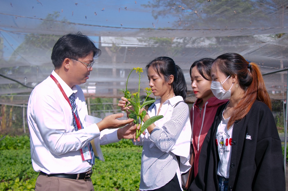 gan ket nong trai phat trien tu duy quan tri khoi nghiep3